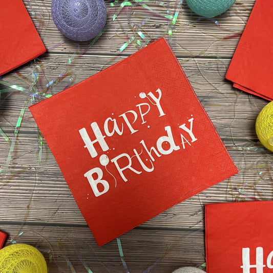 Servețele aniversare „Happy Birthday” rosii – set de 20 bucăți